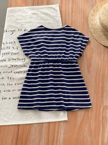 SHEIN Babygirl 夏季休闲针织弹力条纹短袖圆领连衣裙，母女套装（2 件单独出售） - 彩色 - 查看 2