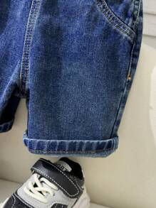 SHEIN Babyjongens Zomer Casual Patched Detail Baggy Straight Leg Denim Overalls Jumpsuit Jeans Shorts Zonder T-shirt, Voor Lente/Zomer Outfits, Kinderen Denim Romper