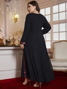 Al Najma Plus Size Custom Floral Trim Elegant Long Sleeve Long Dress,Modest - Black - View 2