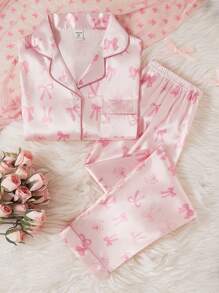 SHEIN 2 件套 Tween 女孩可爱蝴蝶结印花翻领开衫搭配休闲裤，舒适家居服