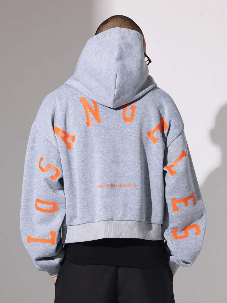 Luźna bluza z kapturem w stylu streetwear z nadrukiem tekstowym