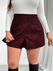 SHEIN Privé Shorts tipo culotte estampados con hojas de corte holgado en talla grande, uso casual y cómodo para diario, primavera/otoño