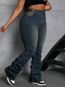 SHEIN SXY Plus Size Women Retro Denim Flare Pants With Side Pleats, Sliming, Blue