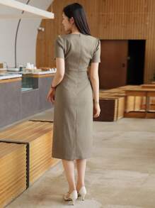 Wynsel Summer Elegant Solid Color Round Neck Pleat Bowknot Mid-Length Dress For Women SunDress - Khaki - View 2
