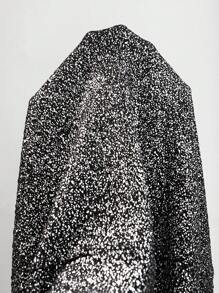 SHEIN Clasi 闪亮面料不对称肩部紧身连衣裙 - 銀色 - 查看 3