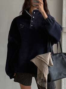 DAZY Women's Colorblock Trim Long Sleeve Graphic Detail Minimalist Blouse - Navy Blue - View 3