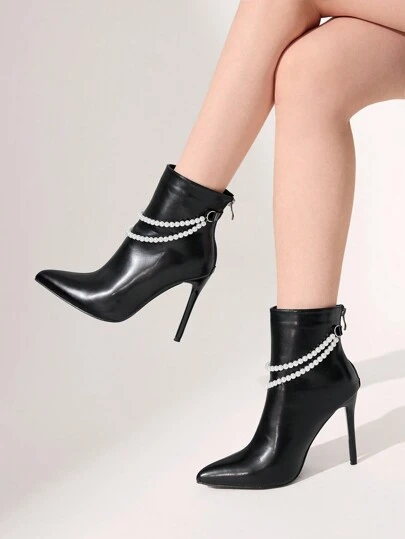 CUCCOO CHICEST Botas tobilleras de tacón de aguja negro con decoración de cadena de perlas sintéticas blanca, elegante ambiente navideño y de año nuevo para el otoño y el invierno