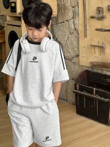 Dazy Kids 2 件套青少年男孩字母印花圆领短袖 T 恤和宽松短裤套装，休闲，返校服装