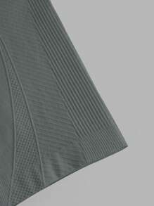 Gameset SHEIN Sport Tricou sport cu gât adânc pentru antrenament