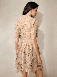 Anewsta Robe élégante à col montant avec fleurs 3D, manches courtes, taille cintrée, pour le printemps/été