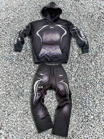 Manfinity EMRG Conjunto casual de 2 piezas de sudadera con capucha y pantalón de chándal con estampado de teñido anudado para hombre en otoño