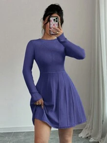 Chiquease Robe pull moulante mi-longue violet de type A en couleur unie - bleu indigo - Voir 4