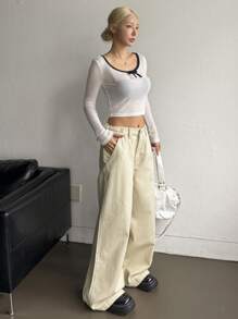 DAZY Pantaloni larghi in vita alta di colore tinta unita con tasche frontali con bottone per le donne