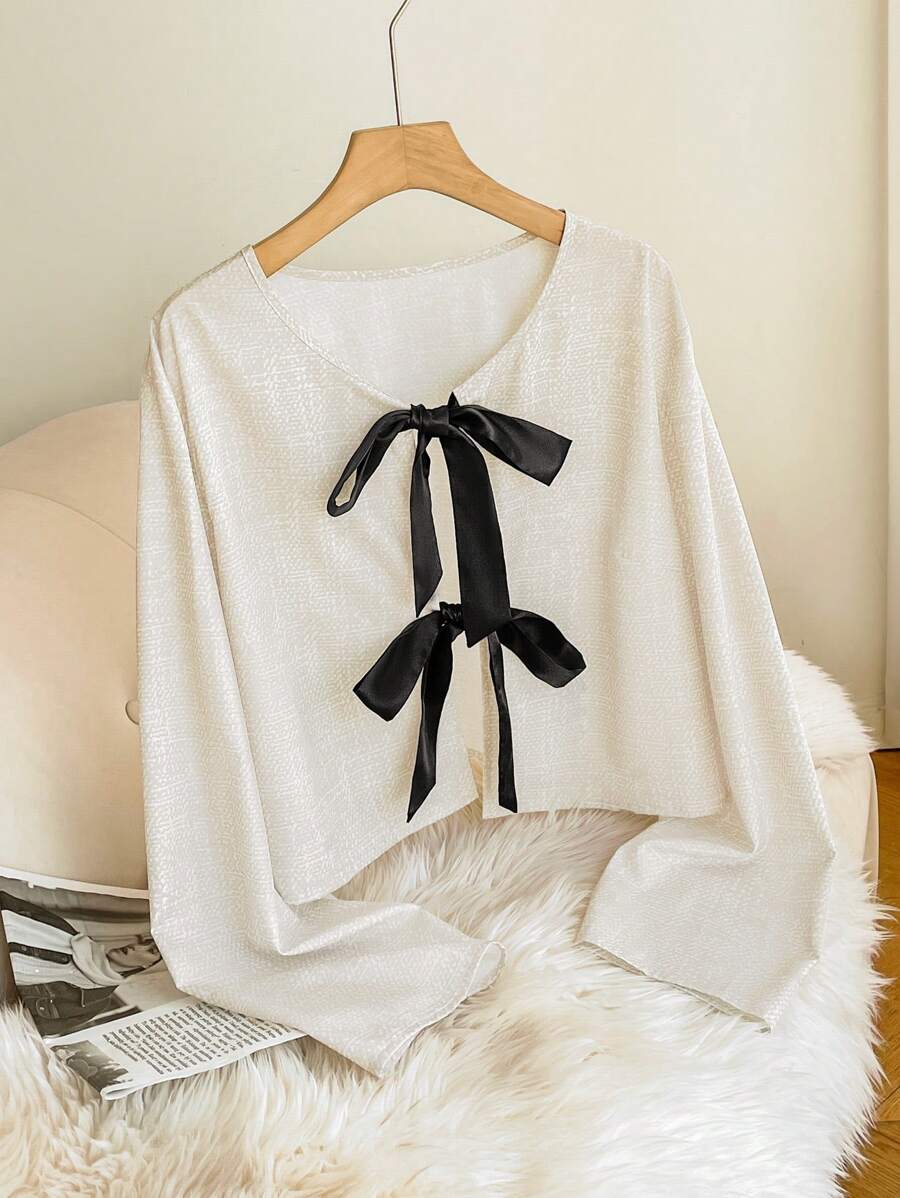 SHEIN Frenchy 大码女式纯色长袖休闲衬衫，时尚日常穿着 - 杏色 - 查看 1