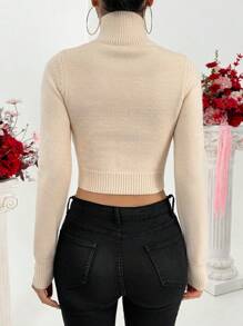 SHEIN Unity 女士高领优雅短款心形亮片装饰修身毛衣，秋冬针织套头衫 - 杏色 - 查看 2
