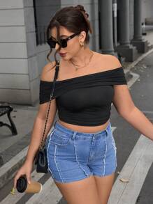 SHEIN Essnce Plus Size Women Pocket Fringe Hem Casual Versatile Denim Shorts - Blue - View 6