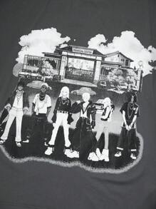 Manfinity EMRG Men's Young Street - Style INS Best - Selling T - Shirt. It Is In A Dark Tone, With The Main Body Being Dark Gray. There Is A White Pattern Printed On The Front Of The T - Shirt. The Pattern Depicts A Group Of People Standing In Front Of A Building. The People Have Various Postures, And There Are Elements Such As Clouds In The Background. The Overall Look Presents A Street Style.