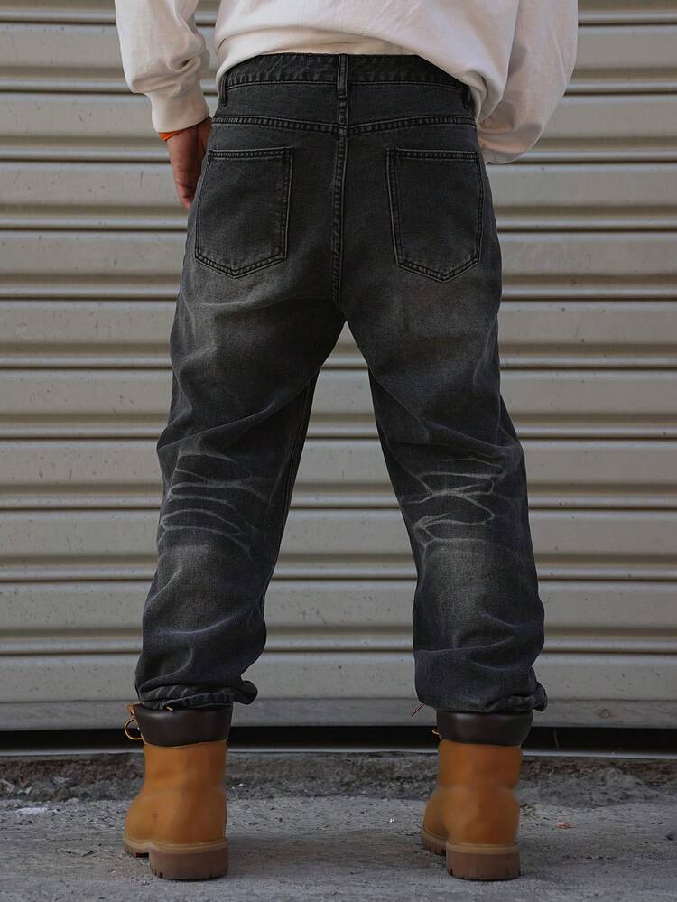 Solid Men's Casual Denim Jeans, Minimalist & Fashionable For Daily Wear, Autumn