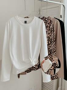 SHEIN LUNE 4 件装加大码女式纯色豹纹舒适休闲圆领长袖 T 恤