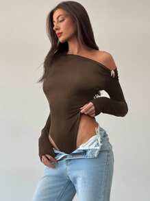 Aloruh 黑色精致现代吊带长袖扭纹金属点缀紧身衣 - 棕色 - 查看 7