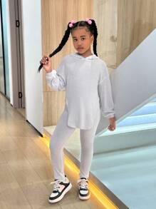 SHEIN 2 件套 Tween 女童休闲针织人造毛不对称下摆宽松连帽运动衫和裤子套装 - 霧霾藍 - 查看 4