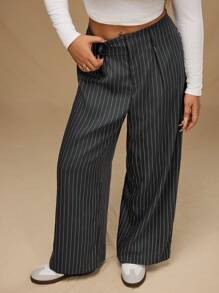 Forever 21 Plus Size Women Straight Leg Striped Print Work Pants - Grey - View 1