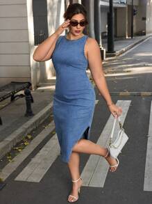 SHEIN Essnce Plus Size Sleeveless Crew Neck Casual Slit Denim Dress