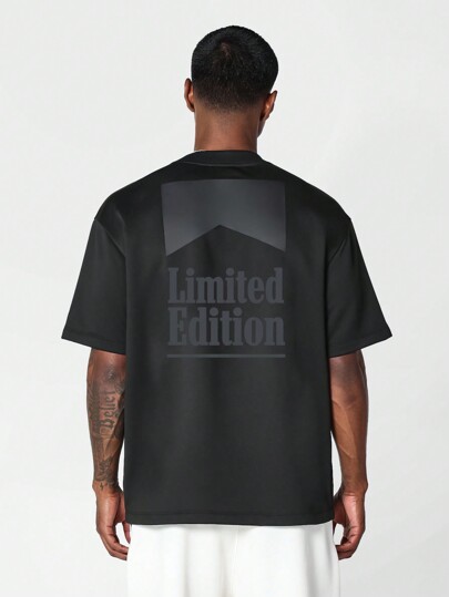 SUMWON Camiseta de manga corta de corte regular con estampado gráfico de edición limitada y bordado frontal