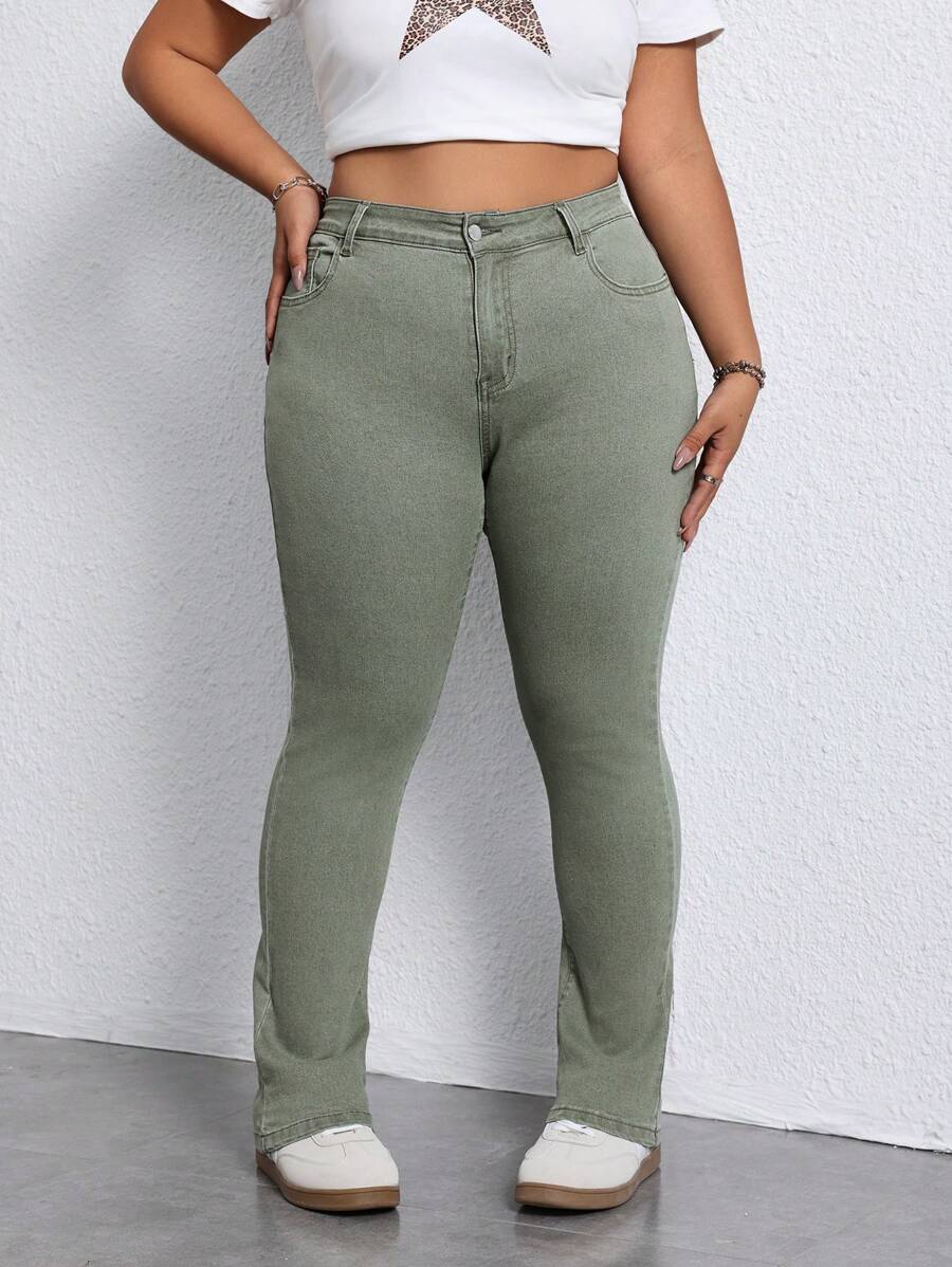 SHEIN EZwear Große Größen Jeans mit Knopfleiste und Tasche, einfaches Design, Lässig Alltagskleidung