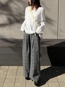 FRIFUL Women's White Loose Fit Round Neck Blouse, Textured Fabric Long Sleeve Top