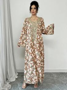 Al Najma 简约全印花圆领长袖长款阿巴亚套装，朴素的卡夫坦