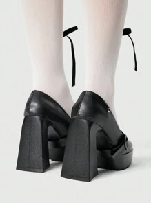 ROMWE Goth 女士方头玛丽珍粗跟厚底高跟鞋，黑色，2024 春夏秋冬系列新品，情人节款