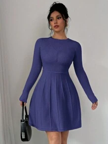 Chiquease Robe pull moulante mi-longue violet de type A en couleur unie - bleu indigo - Voir 3