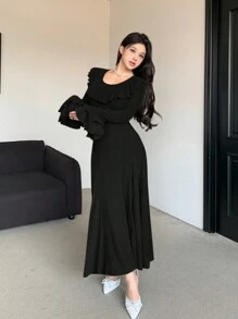 Seusyu 女士纯色圆领长袖简约休闲连衣裙 - 黑色 - 查看 5
