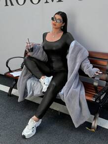 SHEIN EZwear Plus Size Solid Color Minimalist Long Sleeve Jumpsuit, Casual Everyday Wear