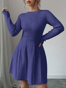 Chiquease Robe pull moulante mi-longue violet de type A en couleur unie - bleu indigo - Voir 8