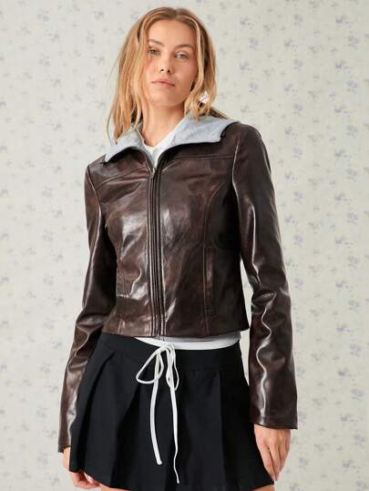 Easelle جاكيت قصيرة مصنوعة من جلد الصناعي بياقة سوستة و أكمام طويلة للنساء، موضة الخريف