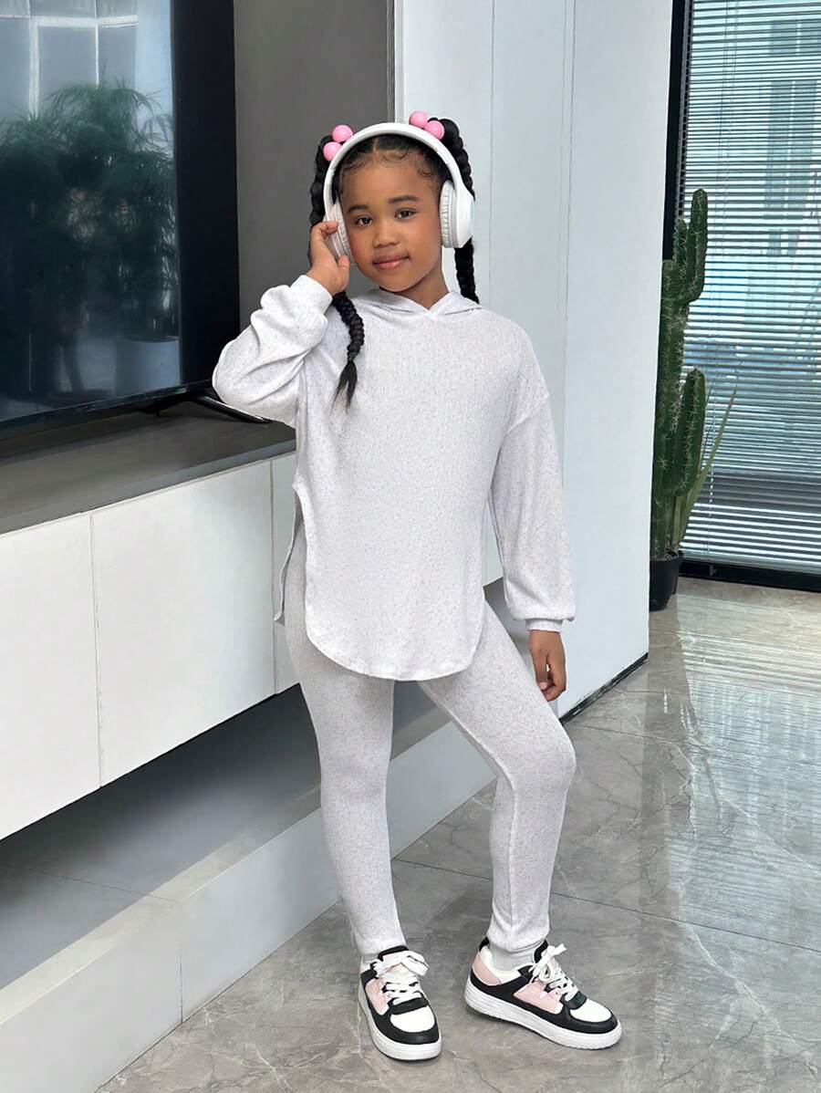 SHEIN 2 件套 Tween 女童休闲针织人造毛不对称下摆宽松连帽运动衫和裤子套装 - 霧霾藍 - 查看 1