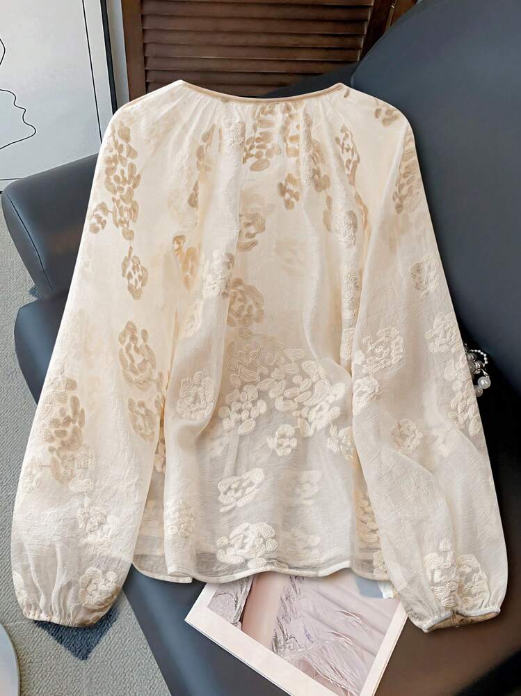 SHEIN Camisa Casual Feminina de Manga Longa com Botões e Semiaberta - Damasco - Visão 2