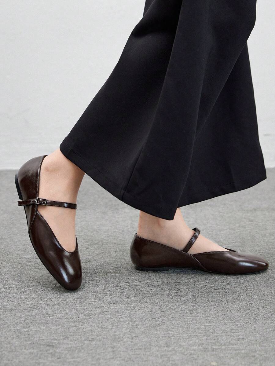 CUCCOO BIZCHIC 女士休闲平底便鞋