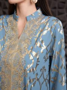 Al Najma 女士 V 领撞色蕾丝印花优雅阿拉伯连衣裙，端庄长袍 - 霧霾藍 - 查看 8