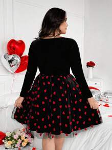 Flirla Vestido de Navidad y San Valentín talla grande para mujer, con cuello en V, de terciopelo rojo, con parches y acentos de malla metálica plateada sexy