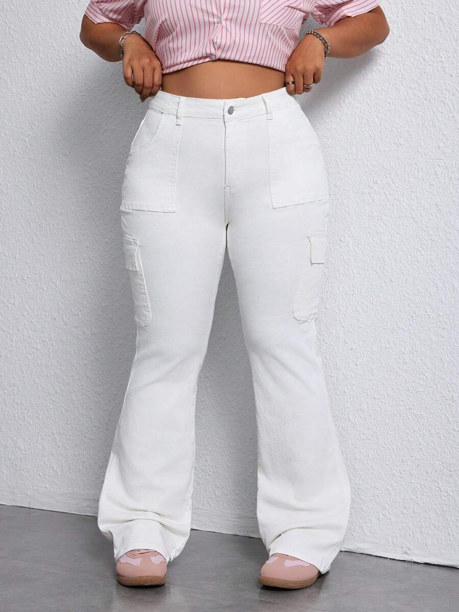 SHEIN EZwear Plus Size Women's Cargo Pocket Flare Leg Casual Jeans - White - View 1