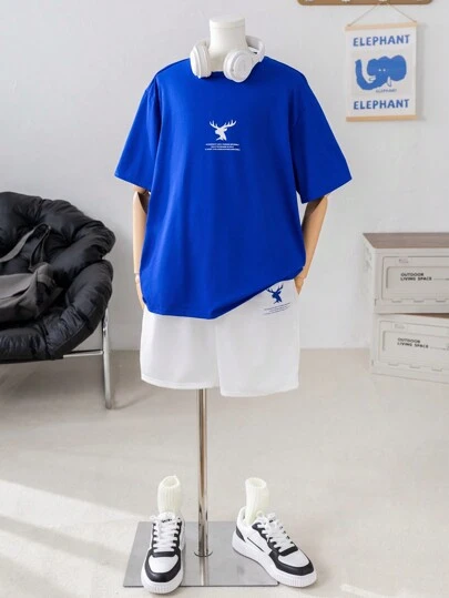 SHEIN 青少年男孩休閒鬆身舒適鹿紋短袖上衣和短褲套裝，適用於春夏