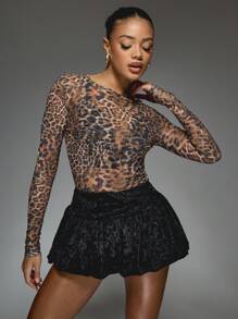 MISSGUIDED Velvet Bubble Hem Mini Skirt - Black - View 1