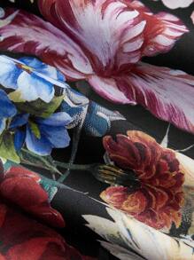 SHEIN MOD 大码女式褶皱高腰花卉印花长款超长裙 - 彩色 - 查看 4