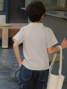 DAZY 青少年男孩正面纽扣短袖简约 T 恤，休闲日常穿着，返校服装 - 杏色 - 查看 6