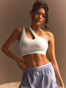 SHEIN X LOS FAVORITOS DE ANA GONZALEZ Athîral Women's Solid Color Casual Off-Shoulder Sleeveless T-Shirt & Tank Top Sports Sets - White - View 4