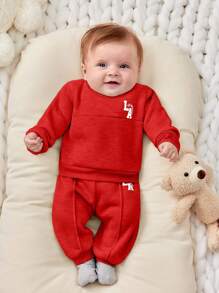 SHEIN 2pcs/Set Newborn Baby Boy & Girl Casual Sports Streetwear Gentleman Style All-Match Loose Round Neck Velvet Hoodie Sweatshirt Outfit, Suitable For Spring/Autumn/Winter, Indoor & Outdoor Wear