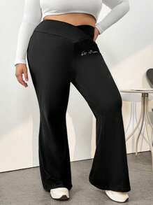 SHEIN CURVE+ Plus Size Minimalist English Print High Waist Waist Cross Design Micro Flared Long Tight Fitting Women's Leggings Suitable For Parties Suitable For Spring And Autumn Seasons